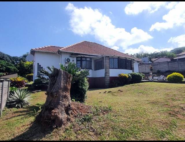3 BEDROOM HOUSE FOR SALE IN MONTCLAIR